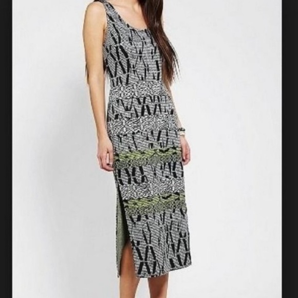 UO silence + noise slit dress - Picture 4 of 16